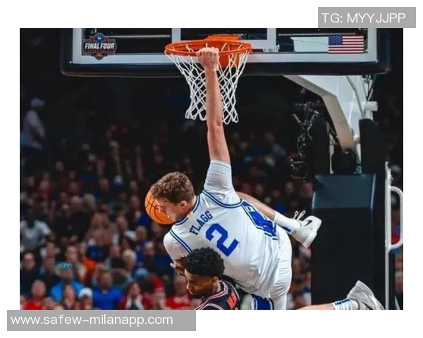 弗拉格表现平平奎因双十数据助力球队18号秀高效发挥砍下17分